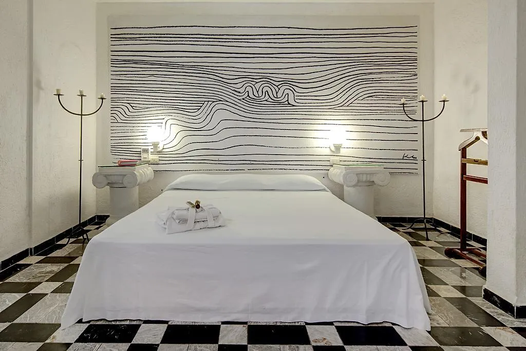 Hotel Maya Del Mar On Fifth Avenue Playa del Carmen